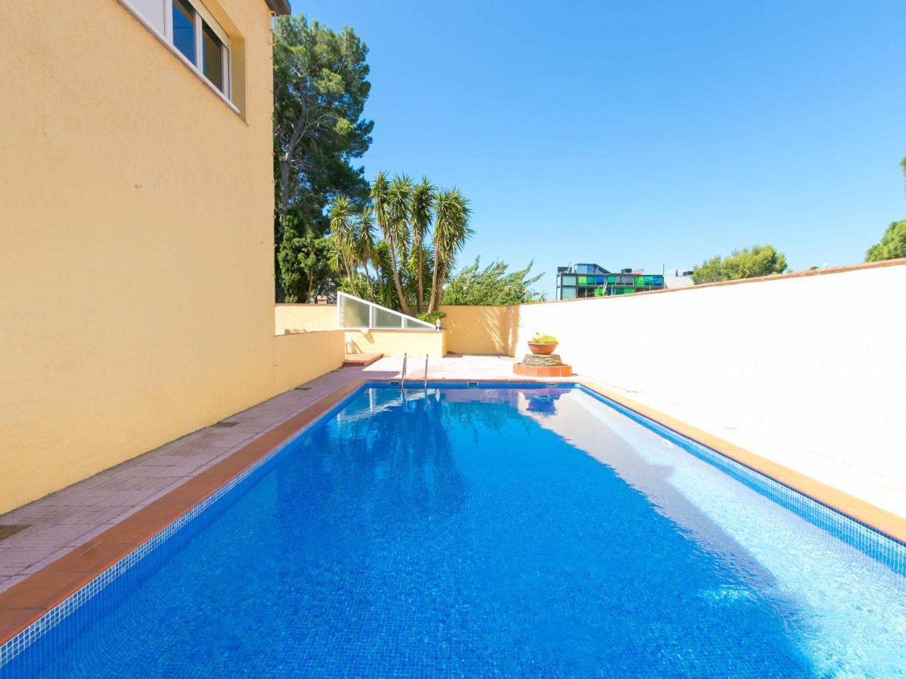 Apartment Velazquez-4 By Interhome Ρόζες Εξωτερικό φωτογραφία